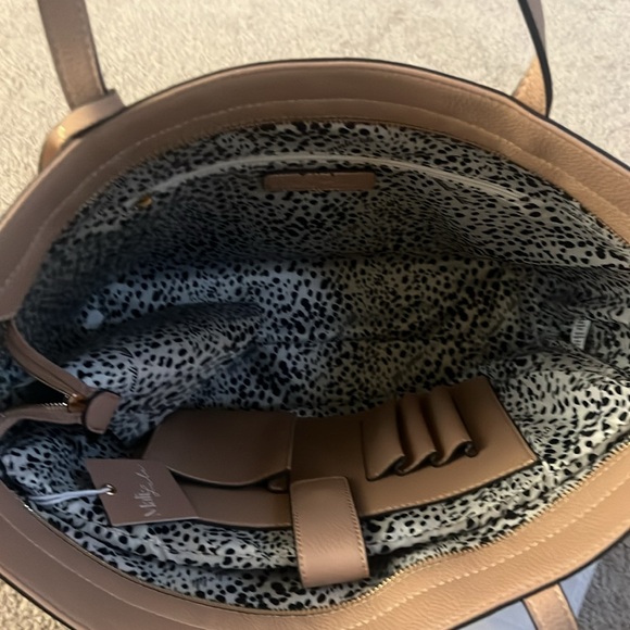 Mali + Lili Estie Organizational Recycled Vegan Leather Tote Taupe - Picture 5 of 6